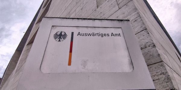 Regierung beklagt wachsende Unterstützung Russlands durch China
