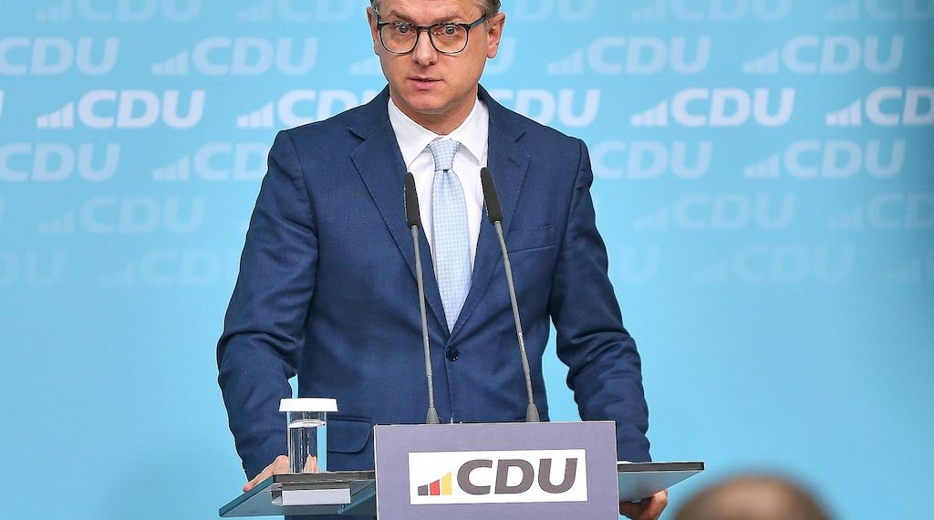 Linnemann will Bürgergeld für flüchtige Kriminelle streichen