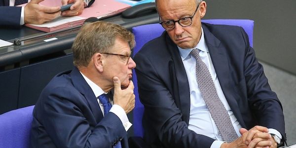 Ipsos-Umfrage: Rückhalt für Bundesregierung schwindet weiter