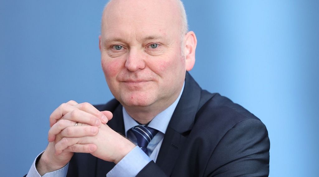 Wirtschaftsweiser rechnet mit Steuererhöhungen