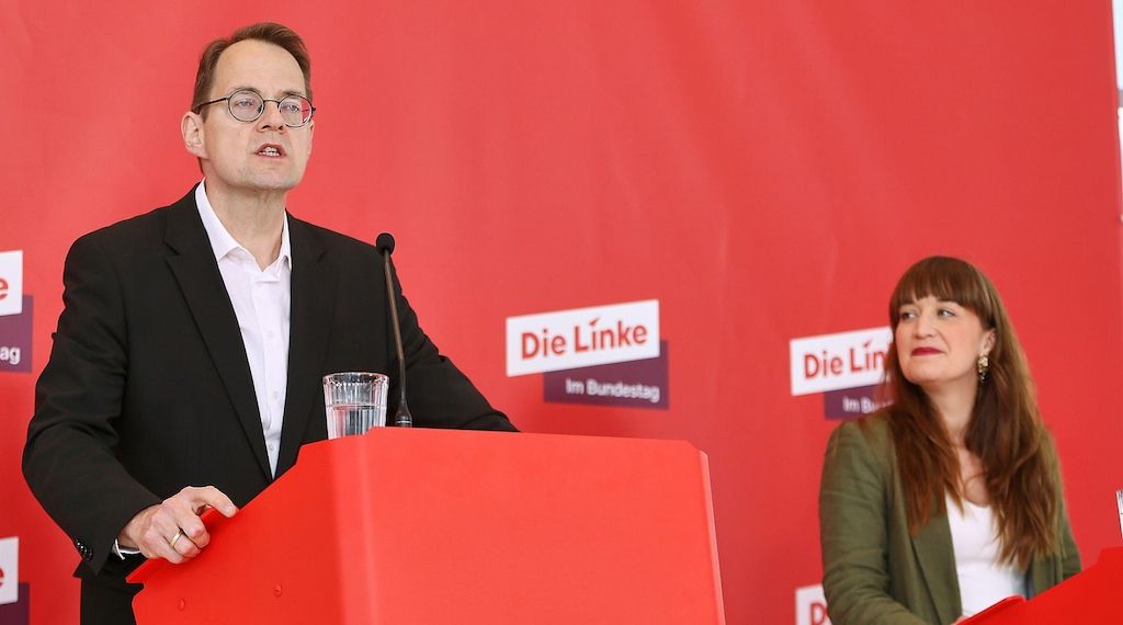 Politbarometer: AfD und Union verlieren - Linke zieht mit SPD gleich