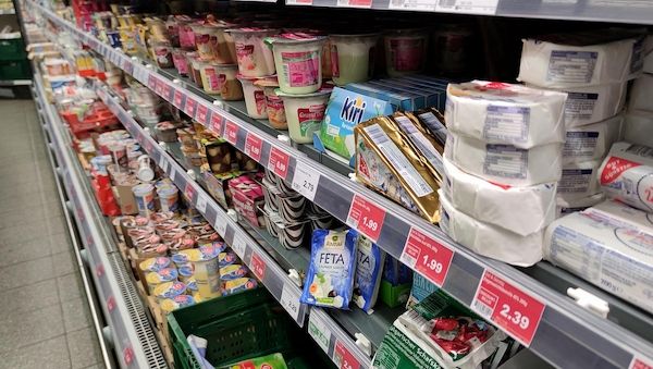 Preise für Molkereiprodukte in NRW steigen um fast 40 Prozent
