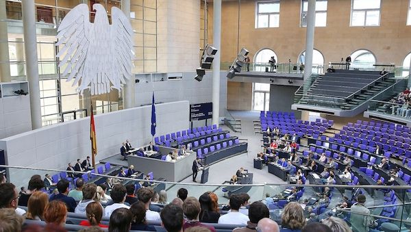 Bundestag beschließt Apothekenreform