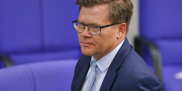 Schneider will Klimaschutzprogramm nachbessern