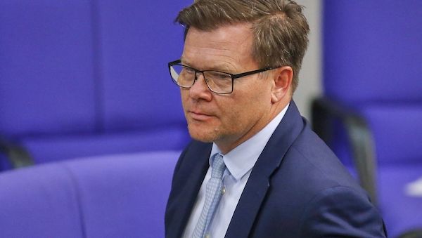 Schneider will Klimaschutzprogramm nachbessern