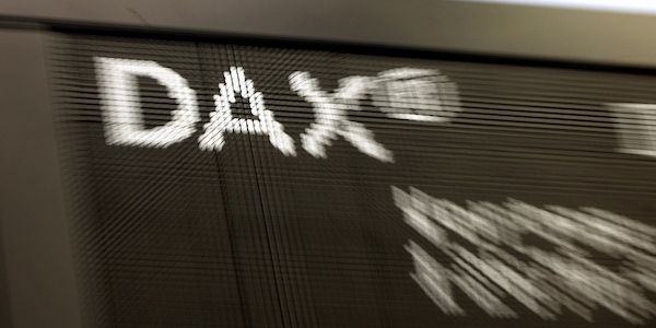 Dax legt vor Pfingstwochenende deutlich zu