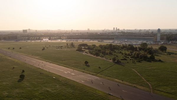 Wegner: Berlin könnte Tempelhofer Feld am Rand bebauen