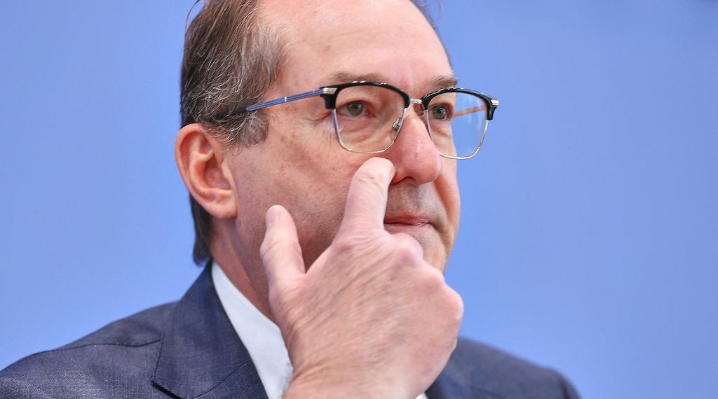Dobrindt kritisiert Warnungen vor AfD-Staatsstreich