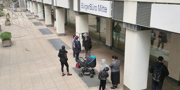 Neuer Einbürgerungsrekord: 300.000 Deutsche Pässe 2025