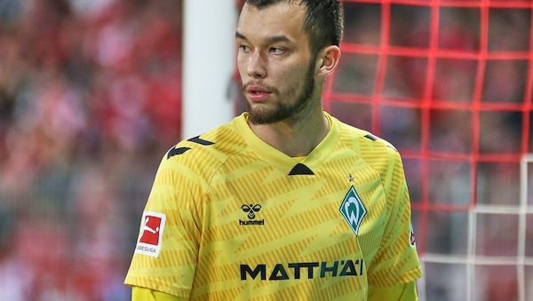 SC Freiburg verpflichtet Torhüter Mio Backhaus