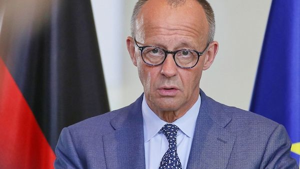 Merz wirft Putin "rücksichtslose Eskalation" im Ukraine-Krieg vor