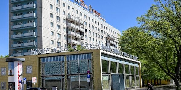 Die Mokka-Milch-Eisbar in Berlin-Mitte öffnet wieder