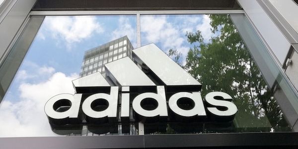Adidas rechnet mit Absatzrekorden bei Fußball-WM