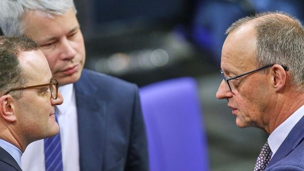 Bilger weist Spekulationen über "Kanzlertausch" zurück