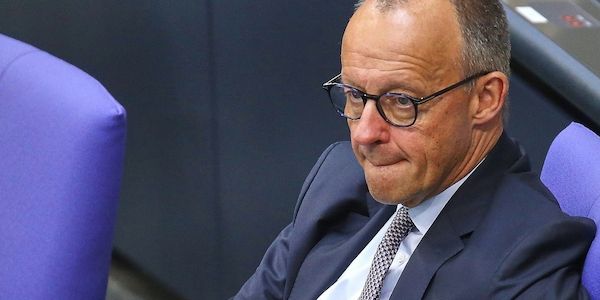 Merz-Umfeld: Spekulationen über Kanzlertausch "naiv und gefährlich"