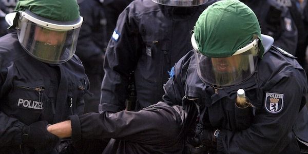 Unionsfraktion fordert härteres Vorgehen gegen Linksextremismus