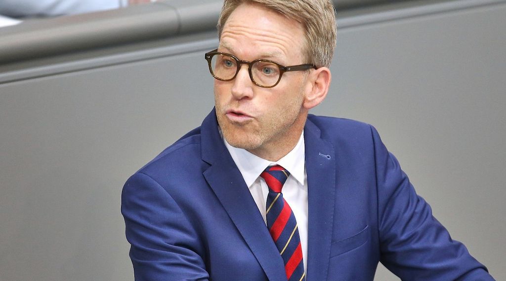 PKGr-Chef: Isolation von AfD-Landesverfassungsschutz möglich