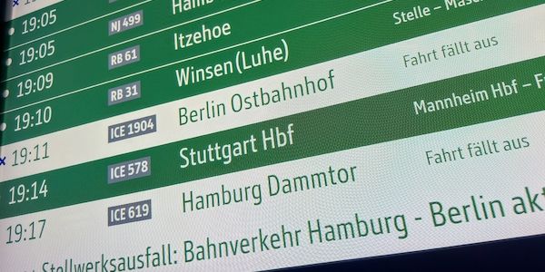Zugverkehr Berlin-Hamburg rollt wieder