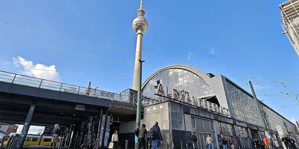 Fünf Festnahmen nach Körperverletzung und Widerstand