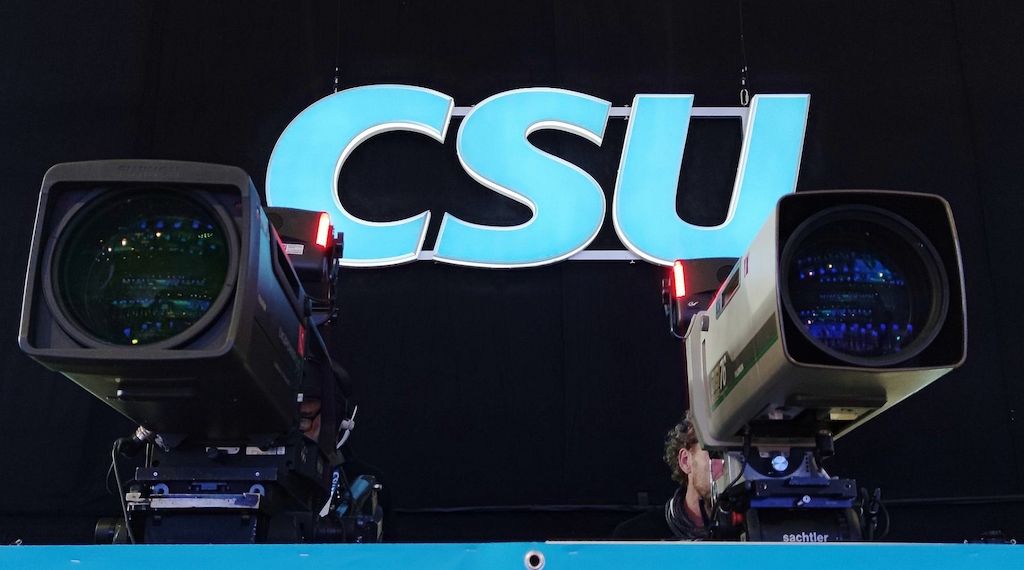 Waigel fordert Grundsatzdiskussion über CSU-Ausrichtung