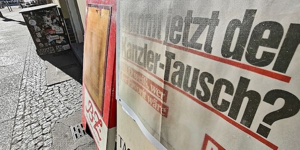 Ex-Chefjurist: Kanzlerwechsel verfassungsrechtlich einfach