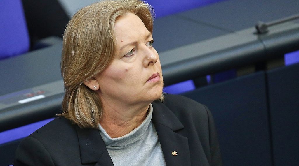 Bas verlangt von Rentenkommission einstimmige Entscheidungen