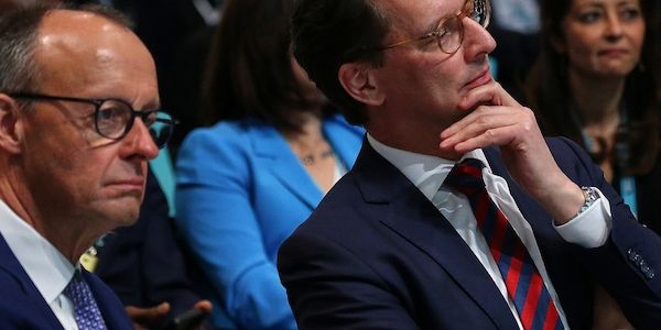 Wüst meldet sich in "Kanzlertausch"-Debatte zu Wort