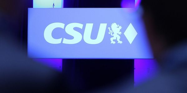 Weber drängt CSU zu Neuausrichtung