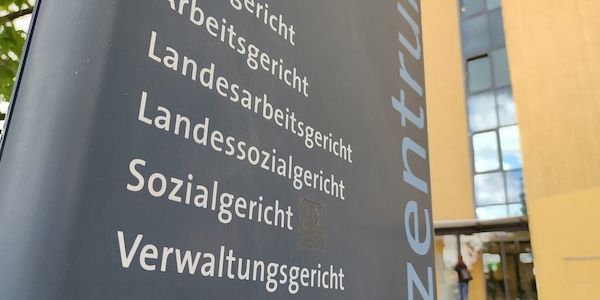 Schwarz-Rot fordert gemeinsamen "Pakt für den Rechtsstaat"
