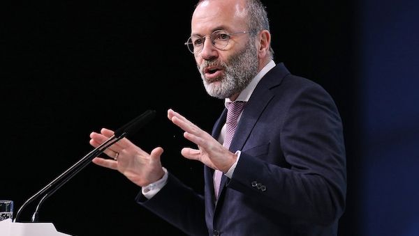Weber unterstützt EU-Sonderstatus für Ukraine