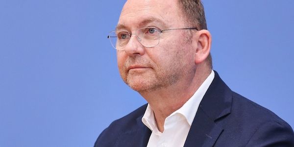 Werneke zieht rote Linien für Reformpaket