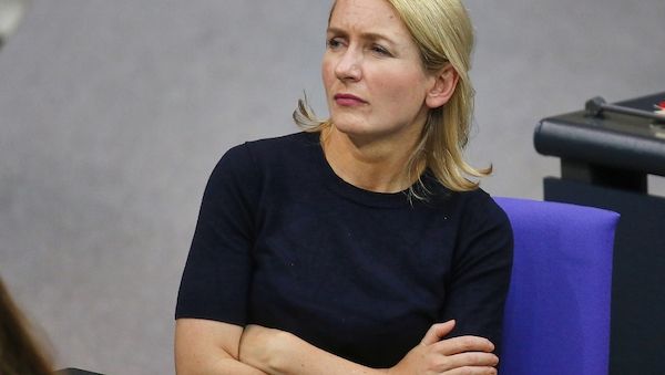 Linke kritisiert mangelnde Wirkung des Sondervermögens