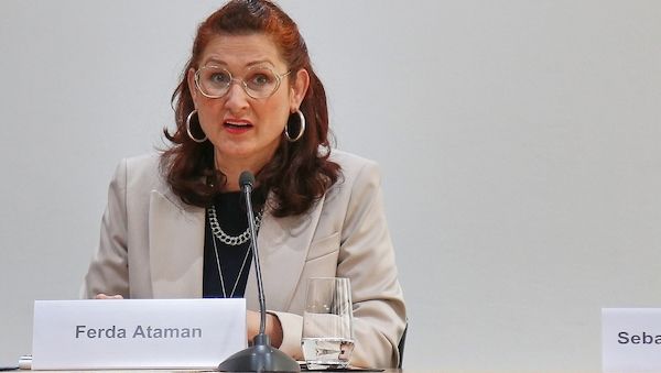 Ataman wirft Regierung Untätigkeit bei Entgelttransparenz vor