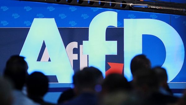 Niedersachsens Verfassungsschutz darf AfD vorläufig hochstufen