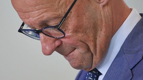 Merz besucht Angehörige von Walter Lübcke