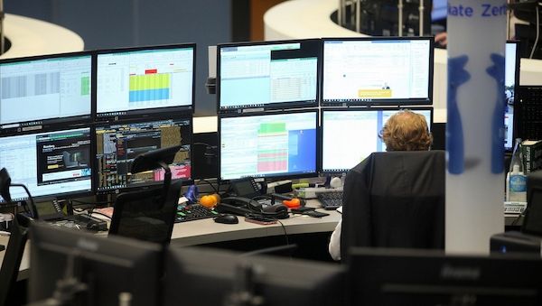 Verhandlungsstopp des Iran zieht Dax zum Wochenstart ins Minus