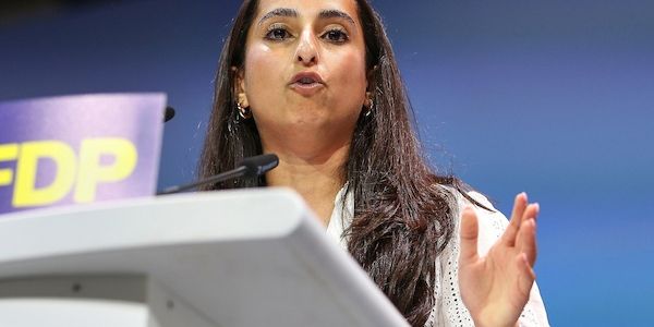 FDP-Präsidiumsmitglied widerspricht Kubicki in Brandmauer-Frage