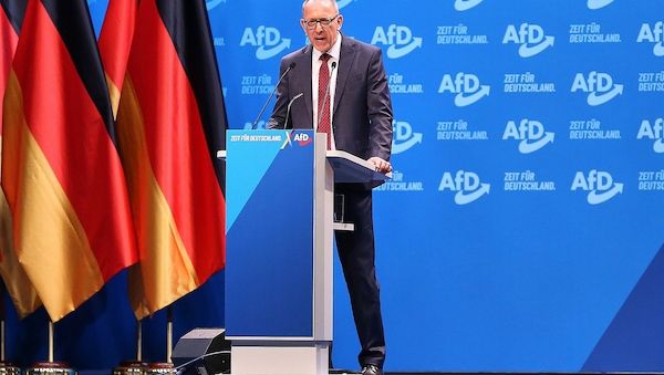 AfD-Politiker verteidigen Reise nach Russland