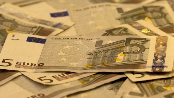 Pflegereform: Höhere Beiträge für Gutverdiener geplant