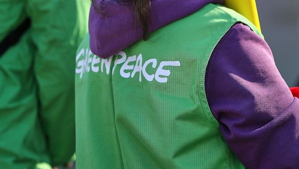 Greenpeace: Analyse zeigt hohe "Übergewinne" bei Benzin im Mai