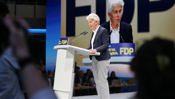 Strack-Zimmermann überrascht von Ergebnis bei FDP-Parteitag