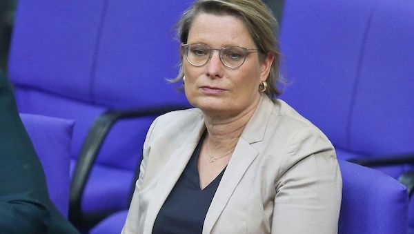 Hubig ruft zu Auseinandersetzung mit Organspende auf