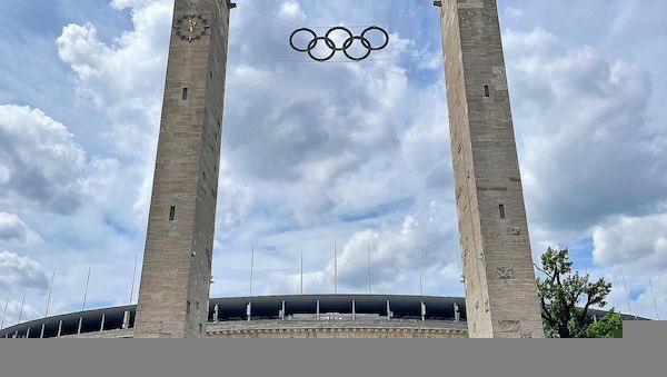 Polizei sucht weiter nach Verdächtigen nach Ausschreitungen im Olympiastadion