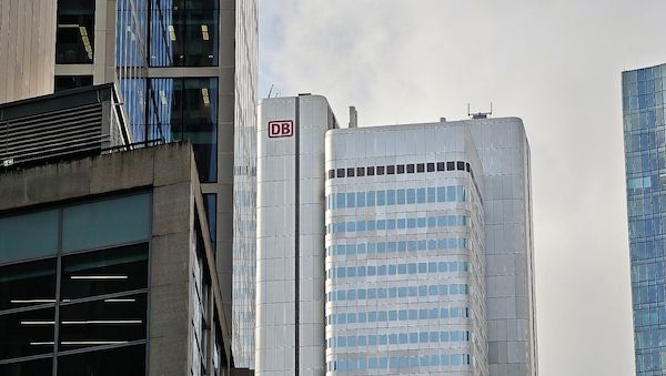Bahn-Chefin fordert Kulturwandel und mehr Leistung