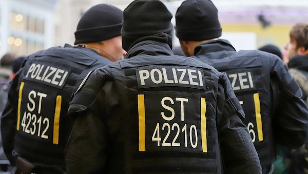 GdP pocht auf Aufrüstung der Polizei