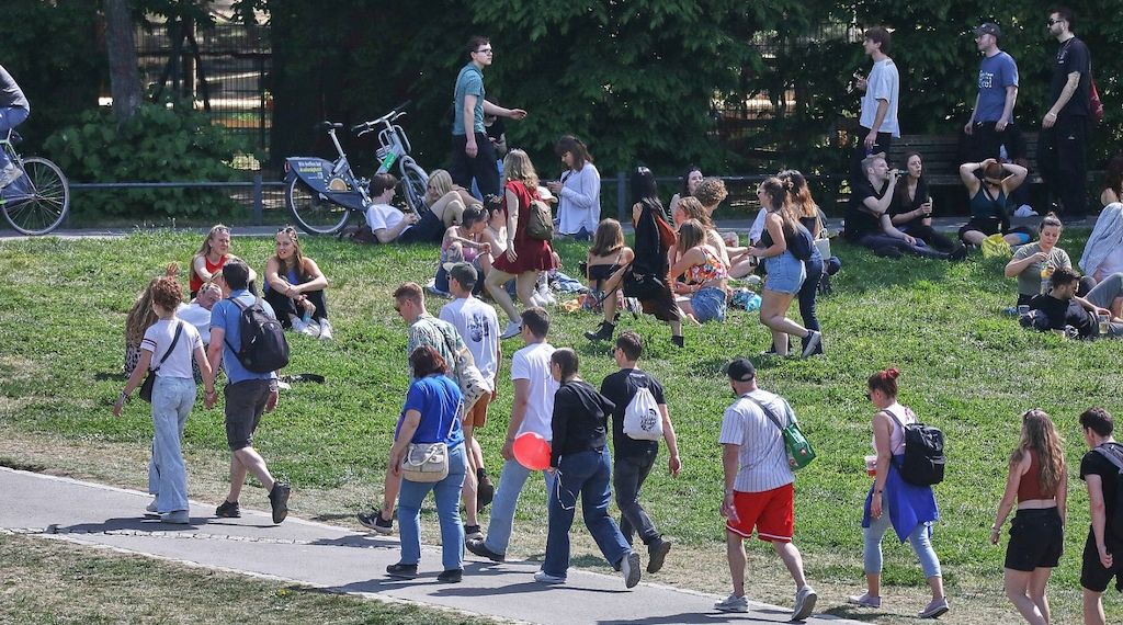 Warken mahnt besseren Hitzeschutz an