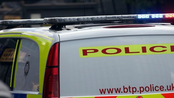 Ausschreitungen in Belfast nach Protesten gegen Messerangriff