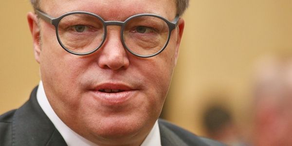 Thüringens Ministerpräsident verteidigt KI-Einsatz in Reden