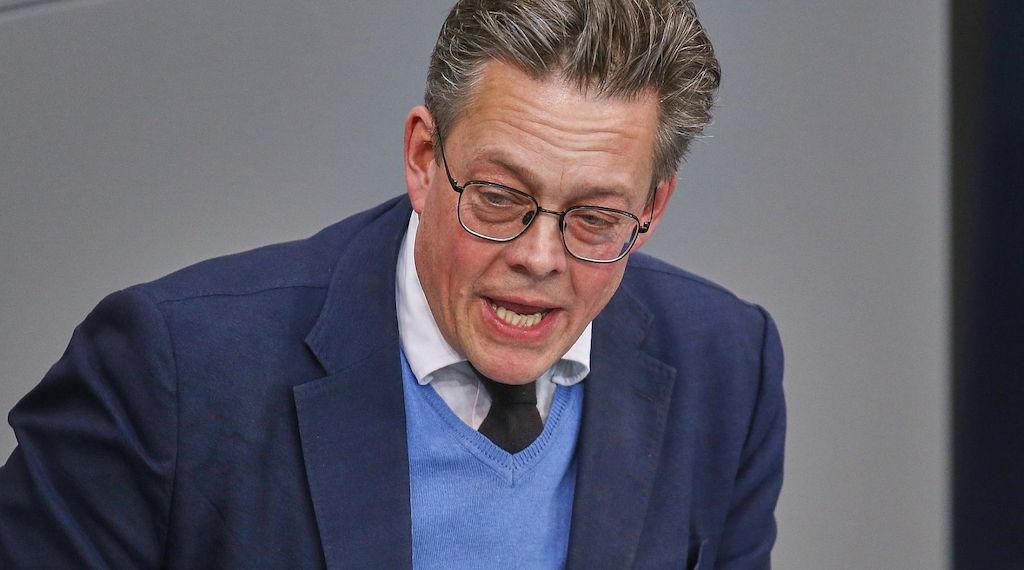 Von Notz fordert EU-weites Waffenregister