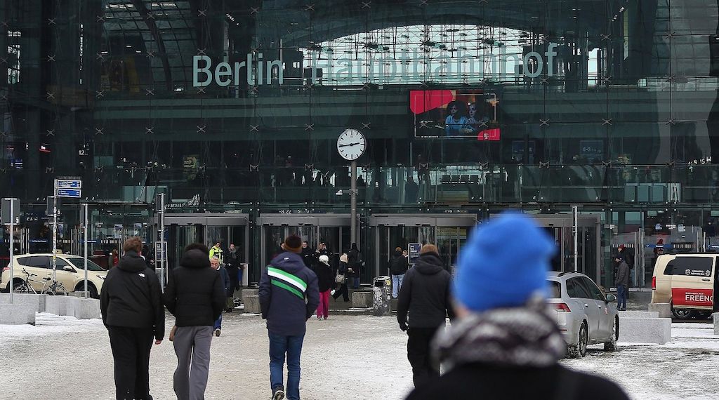 Bahn bietet 100.000 Extra-Tickets für 14,99 Euro auf Strecke Hamburg – Berlin an